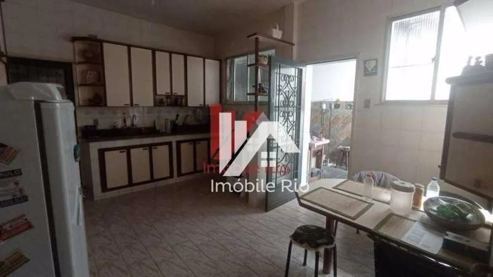 Casa, 4 quartos, 300 m² - Foto 13