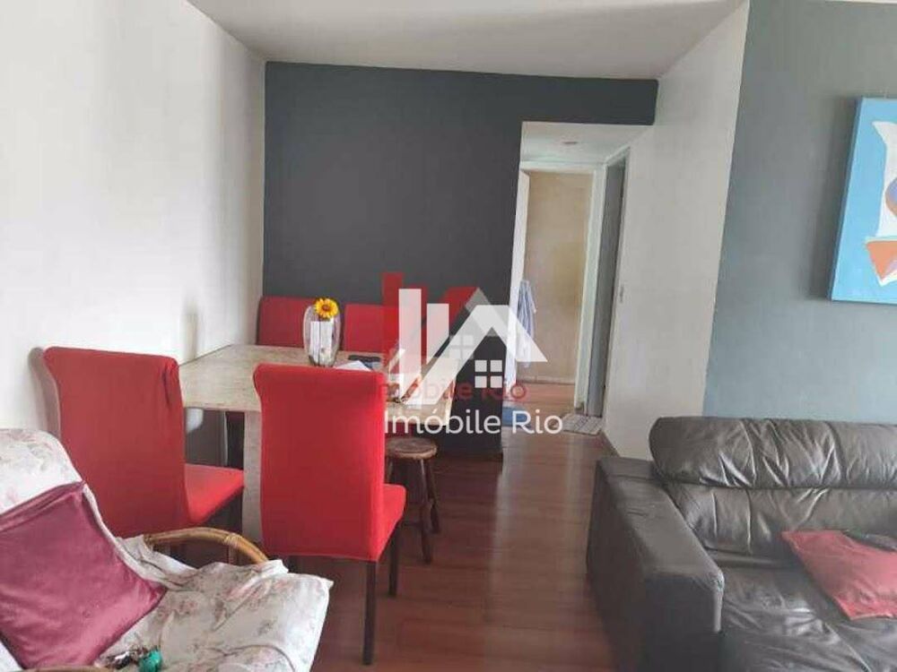 Apartamento à venda com 2 quartos, 64m² - Foto 4