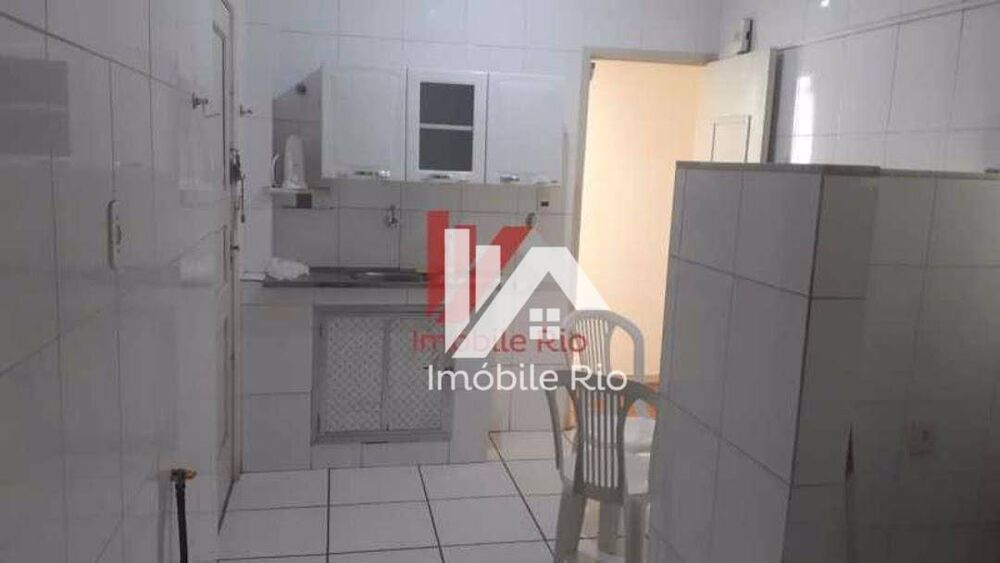 Apartamento à venda com 2 quartos, 70m² - Foto 14