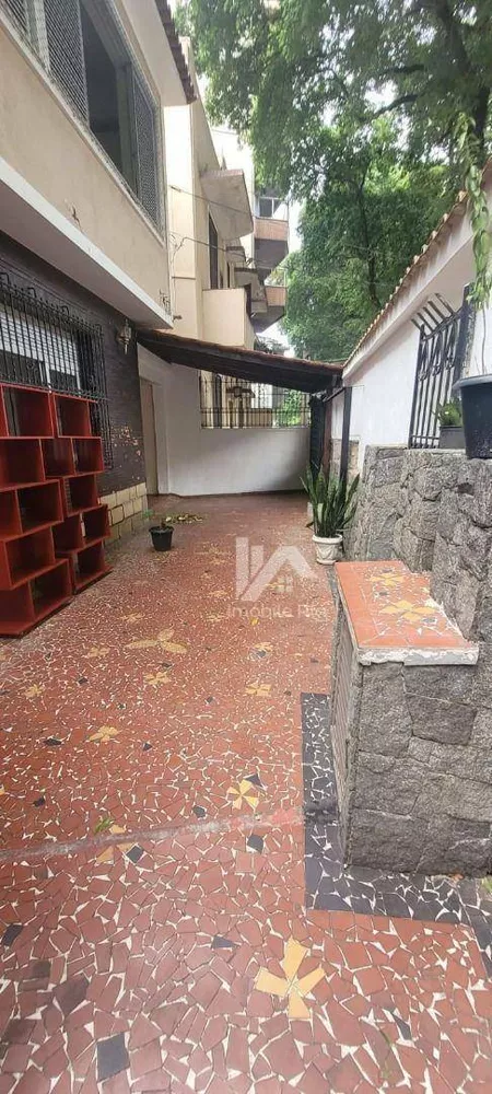 Casa, 3 quartos, 236 m² - Foto 22