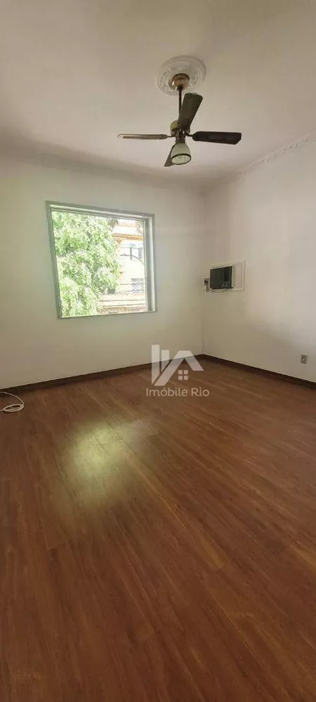 Casa, 3 quartos, 236 m² - Foto 8