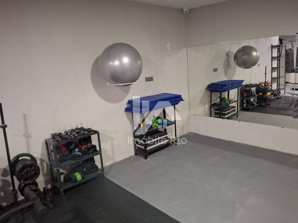 Apartamento à venda com 2 quartos, 45m² - Foto 19