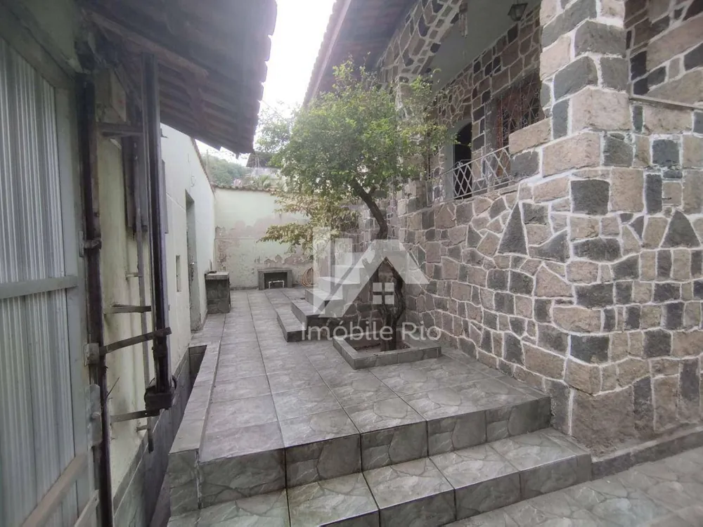 Casa, 3 quartos, 258 m² - Foto 1