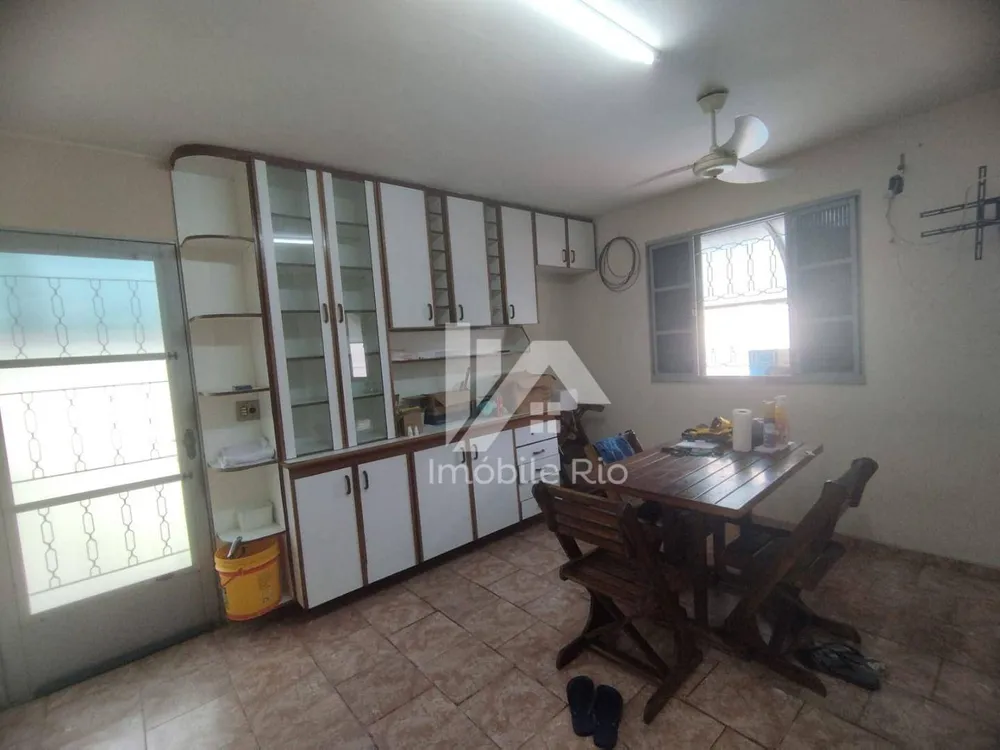 Casa, 3 quartos, 258 m² - Foto 30