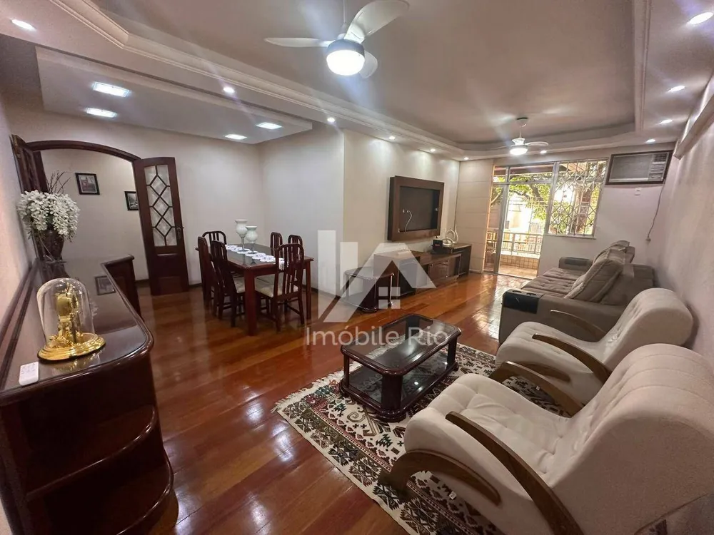 Apartamento, 3 quartos, 130 m² - Foto 1