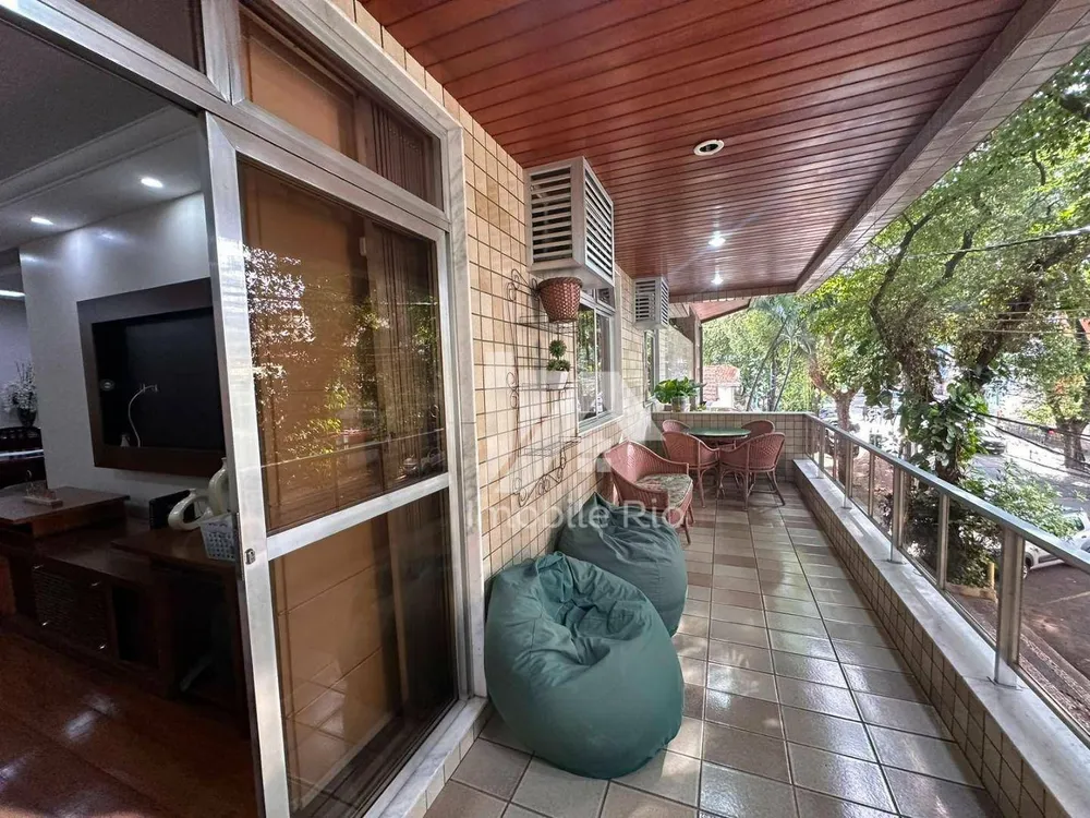 Apartamento, 3 quartos, 130 m² - Foto 3