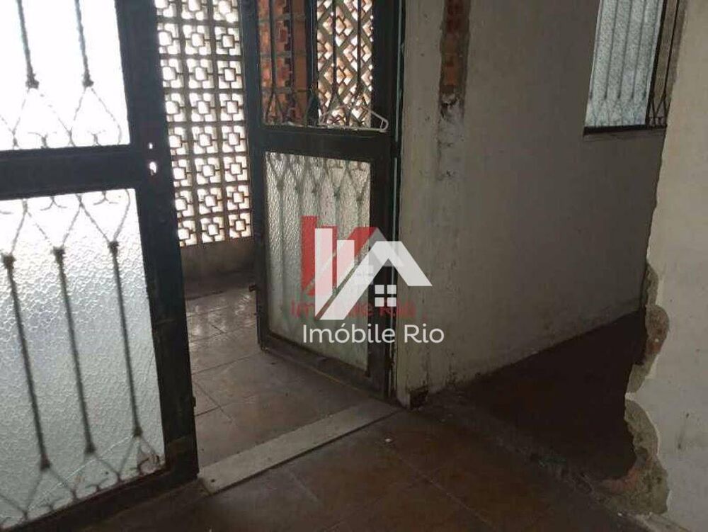 Casa à venda com 2 quartos, 65m² - Foto 14