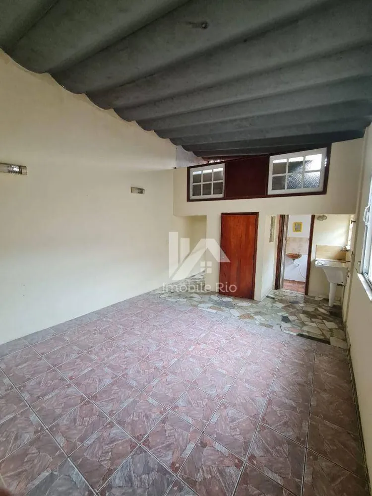 Casa, 3 quartos, 251 m² - Foto 2