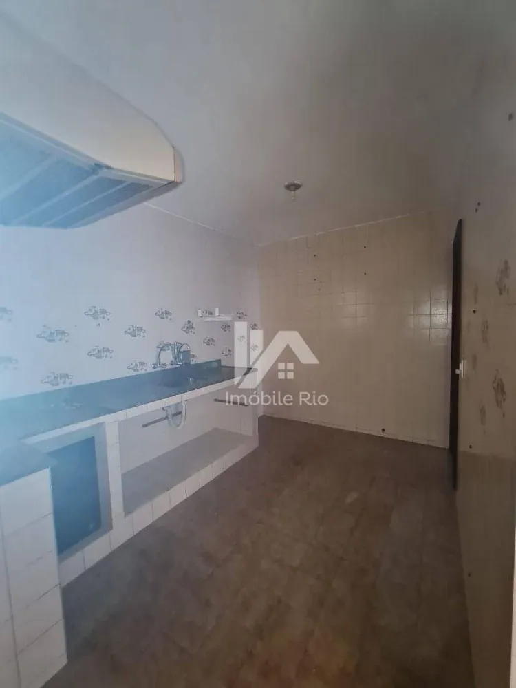 Casa, 3 quartos, 251 m² - Foto 3
