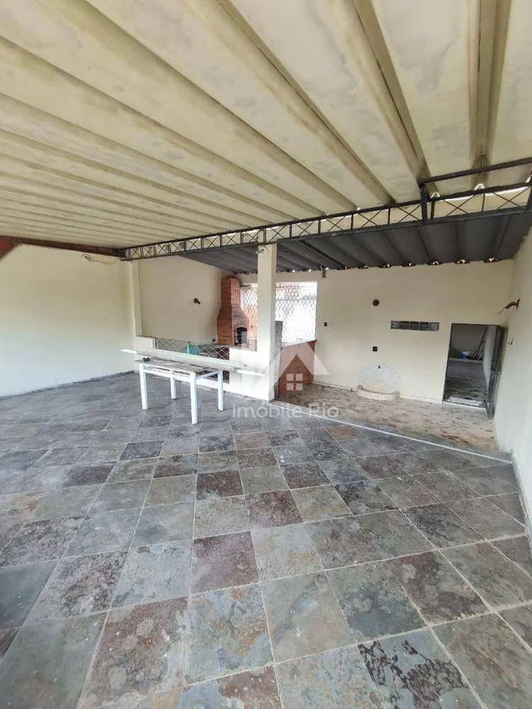 Casa, 3 quartos, 251 m² - Foto 1