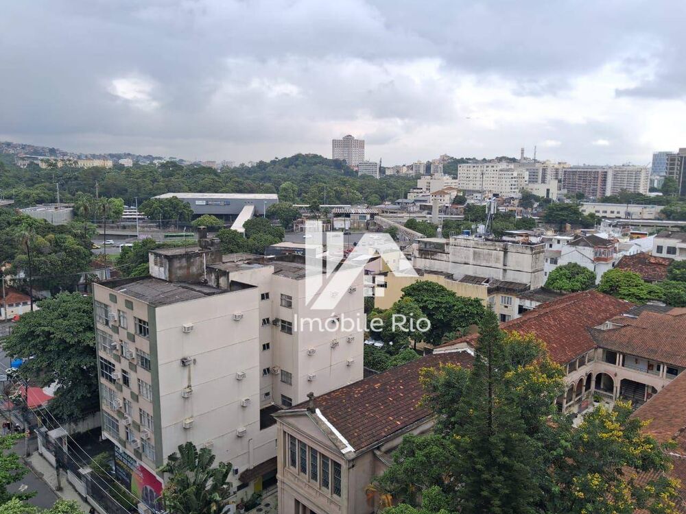 Apartamento à venda com 2 quartos, 60m² - Foto 18