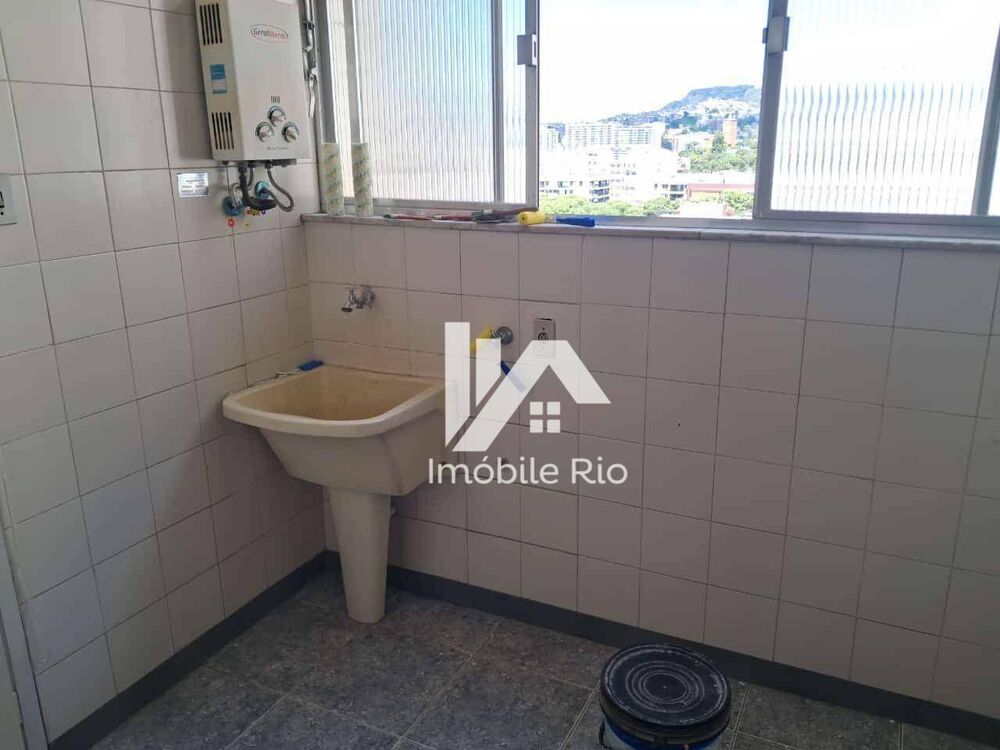 Apartamento à venda com 2 quartos, 60m² - Foto 11