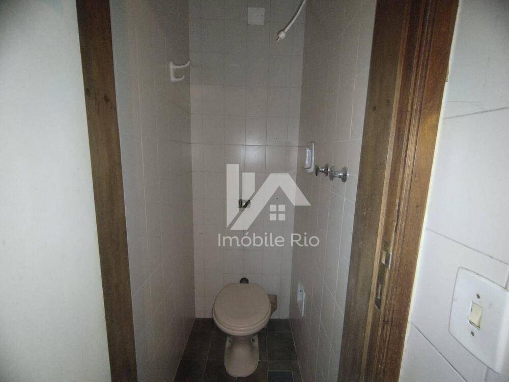 Apartamento à venda com 2 quartos, 70m² - Foto 14