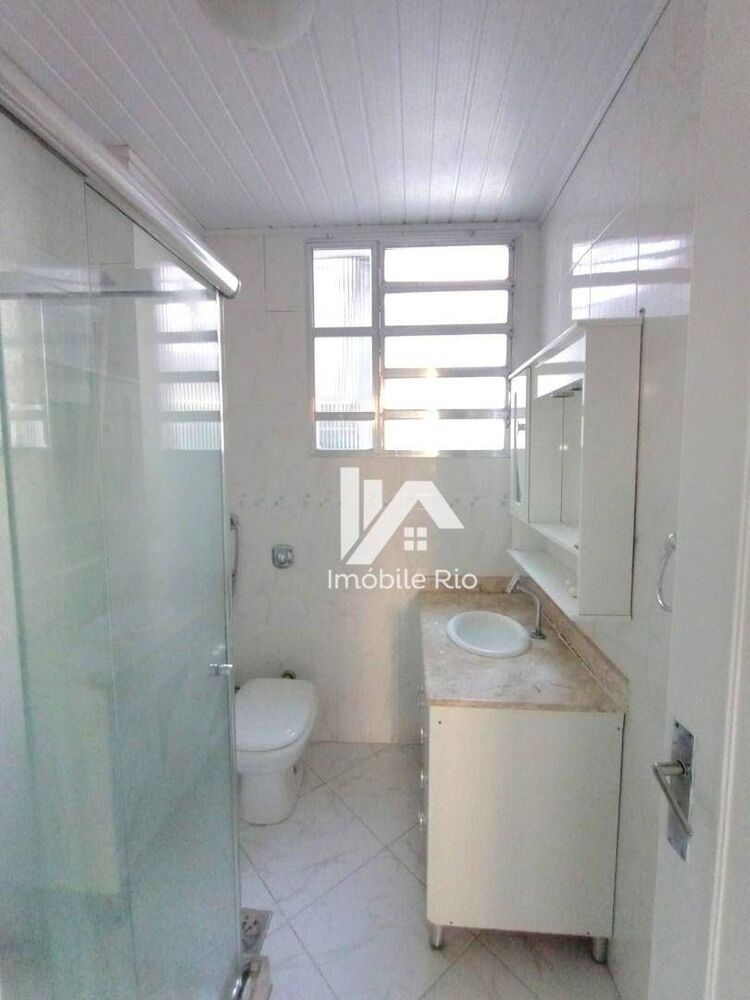 Apartamento à venda com 2 quartos, 70m² - Foto 10