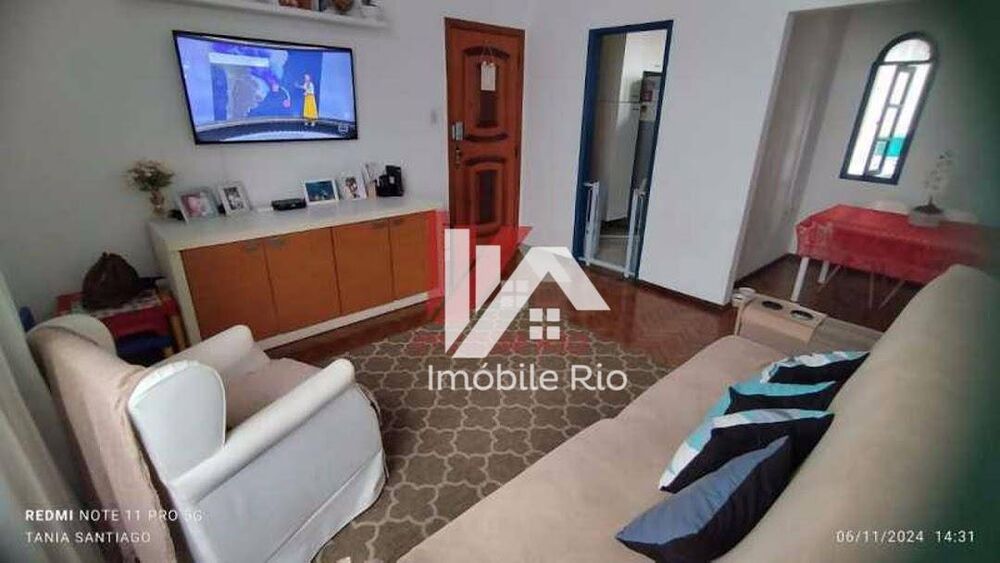 Apartamento à venda com 3 quartos, 90m² - Foto 2