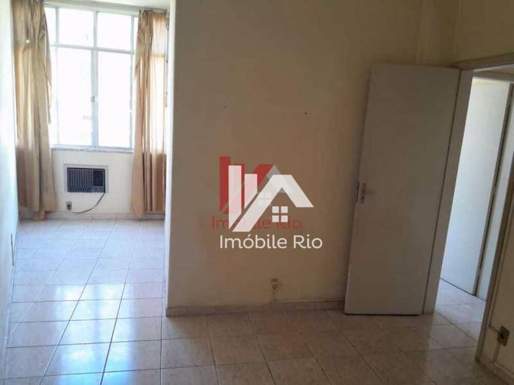 Apartamento à venda com 3 quartos, 96m² - Foto 9