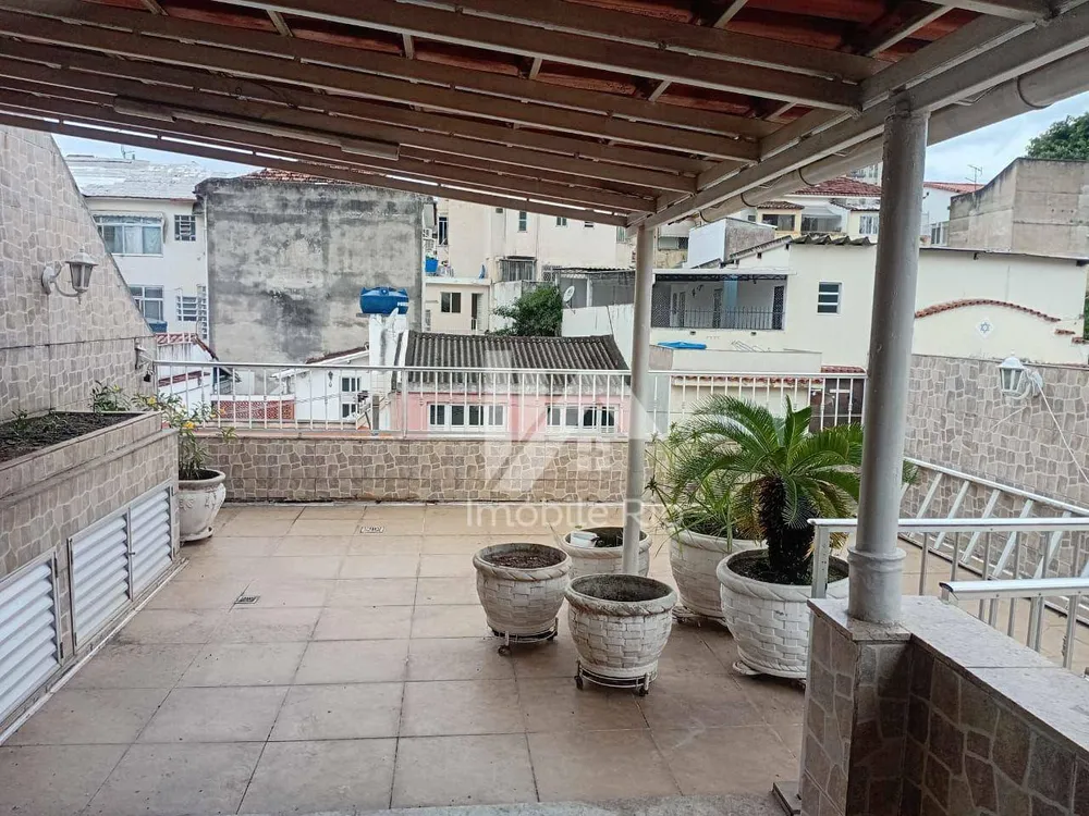 Casa, 4 quartos, 228 m² - Foto 8