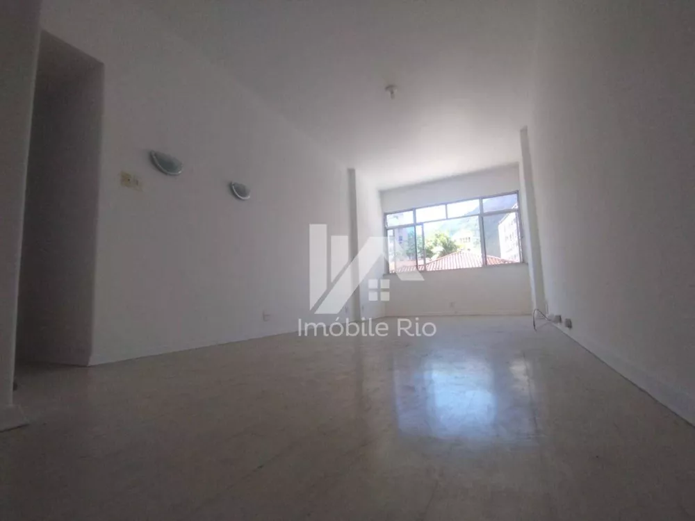 Apartamento, 3 quartos, 130 m² - Foto 1