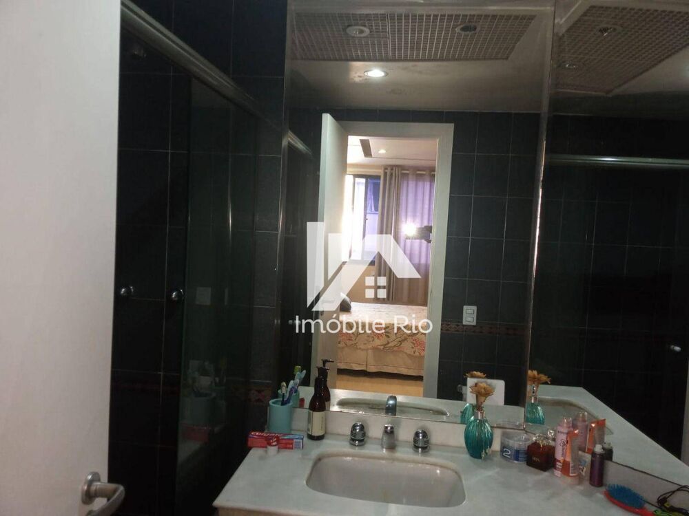Apartamento à venda com 4 quartos, 270m² - Foto 5