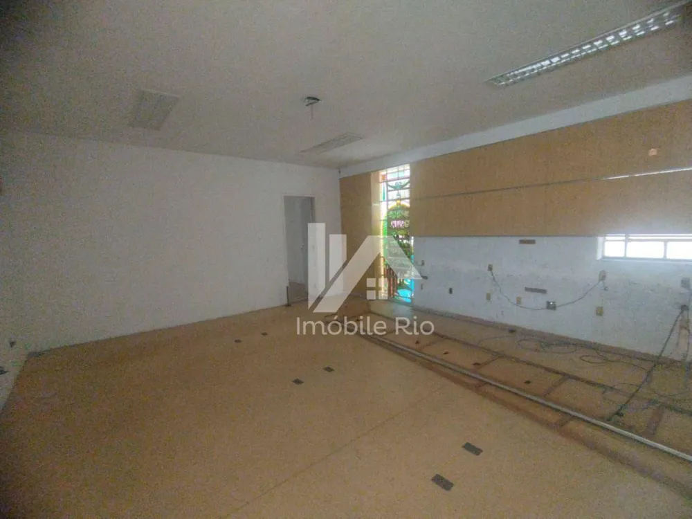 Casa, 6 quartos, 220 m² - Foto 4