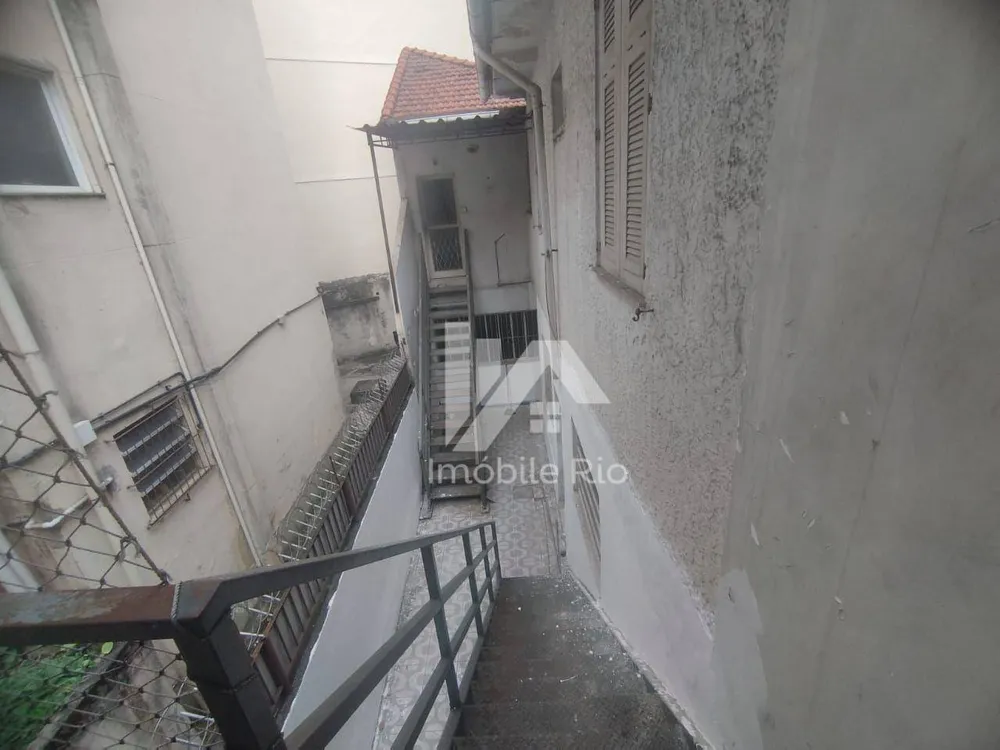 Casa, 6 quartos, 220 m² - Foto 28