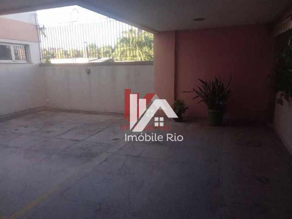 Apartamento à venda com 2 quartos, 83m² - Foto 3