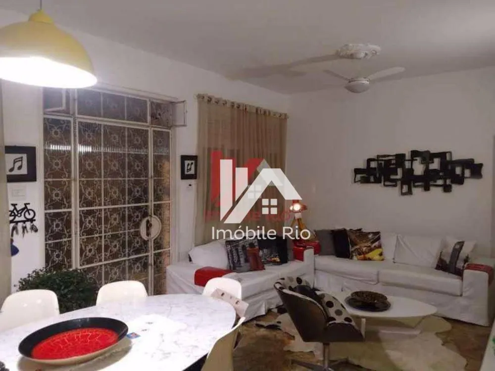 Casa, 4 quartos, 283 m² - Foto 1
