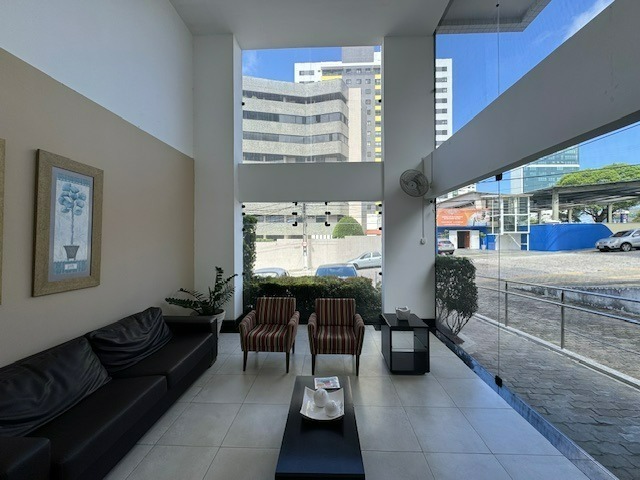 Apartamento à venda com 2 quartos, 55m² - Foto 2