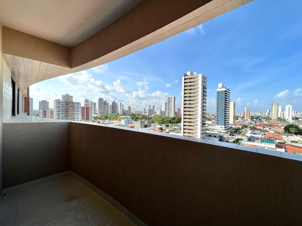 Apartamento à venda com 3 quartos, 75m² - Foto 12