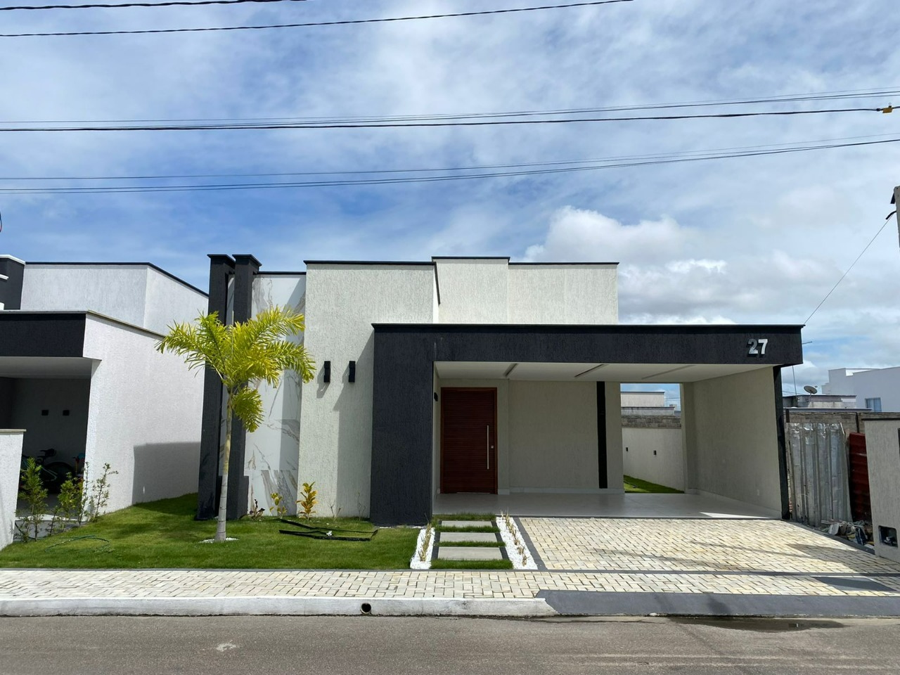 Casa de Condomínio à venda com 3 quartos, 153m² - Foto 1