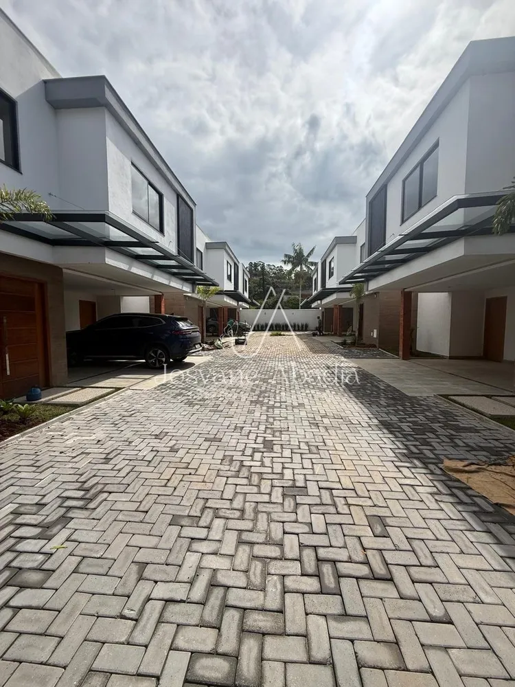Casa, 3 quartos, 180 m² - Foto 1
