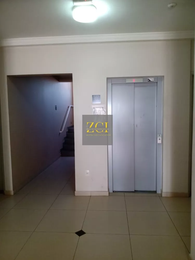 Apartamento à venda com 2 quartos, 82m² - Foto 4