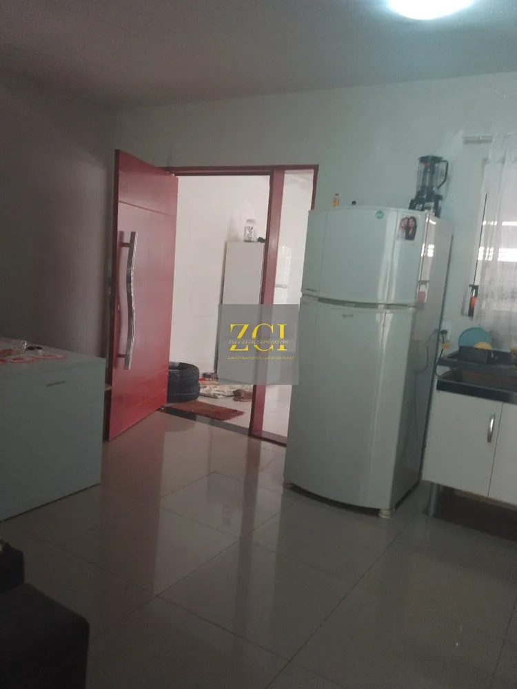 Casa, 2 quartos, 206 m² - Foto 2