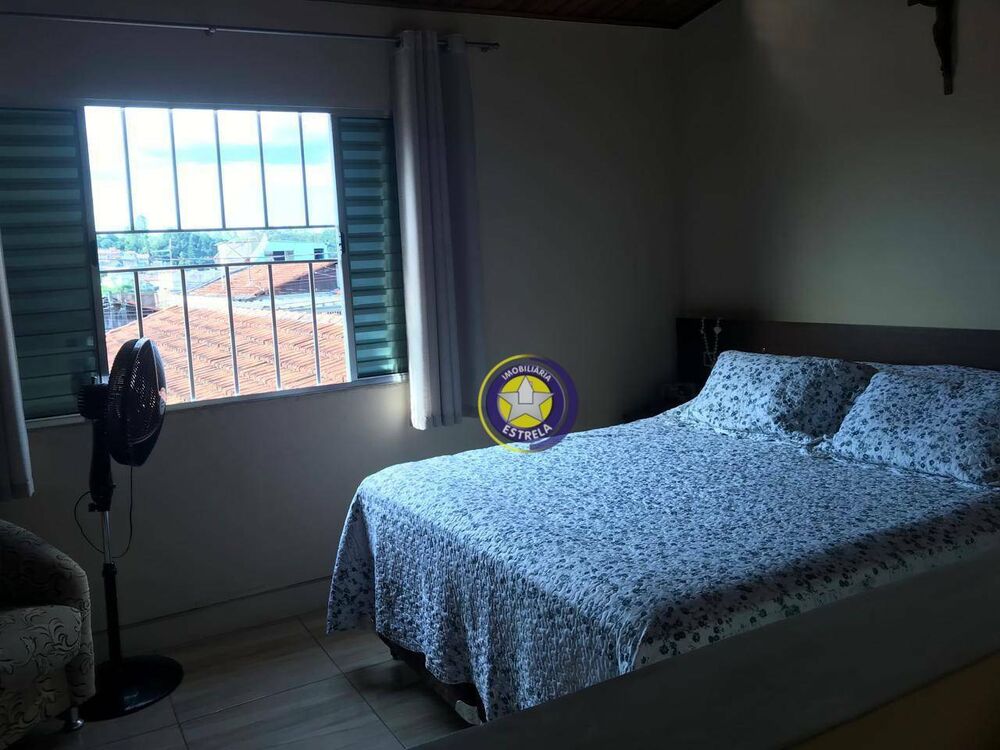 Casa à venda com 3 quartos, 250M2 - Foto 11