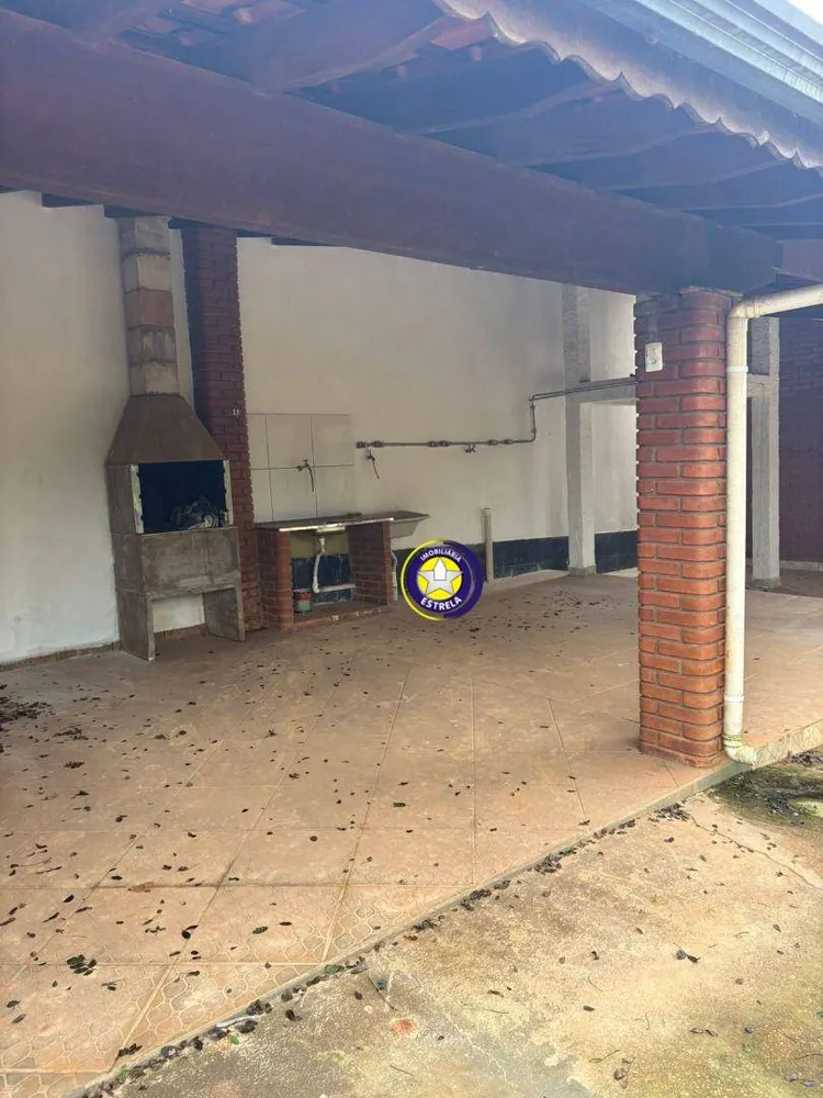 Chácara, 3 quartos, 1000 m² - Foto 1