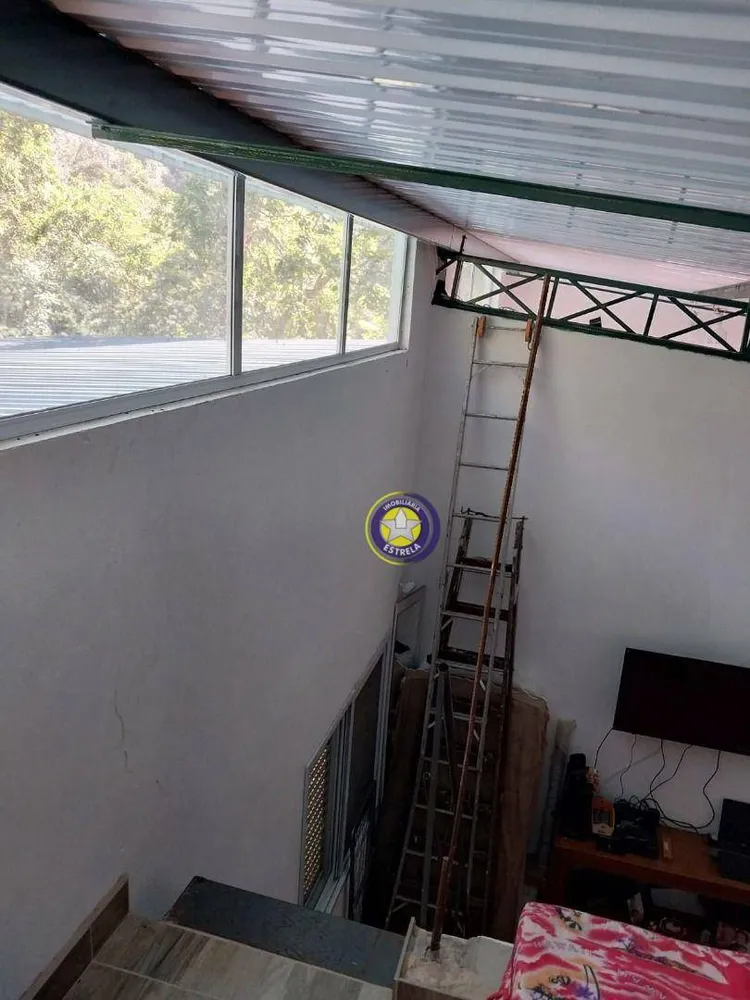 Chácara, 3 quartos, 2000 m² - Foto 1