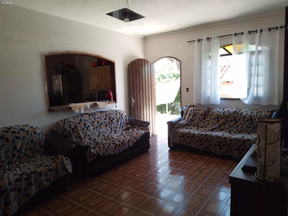 Chácara, 4 quartos, 3956 m² - Foto 2