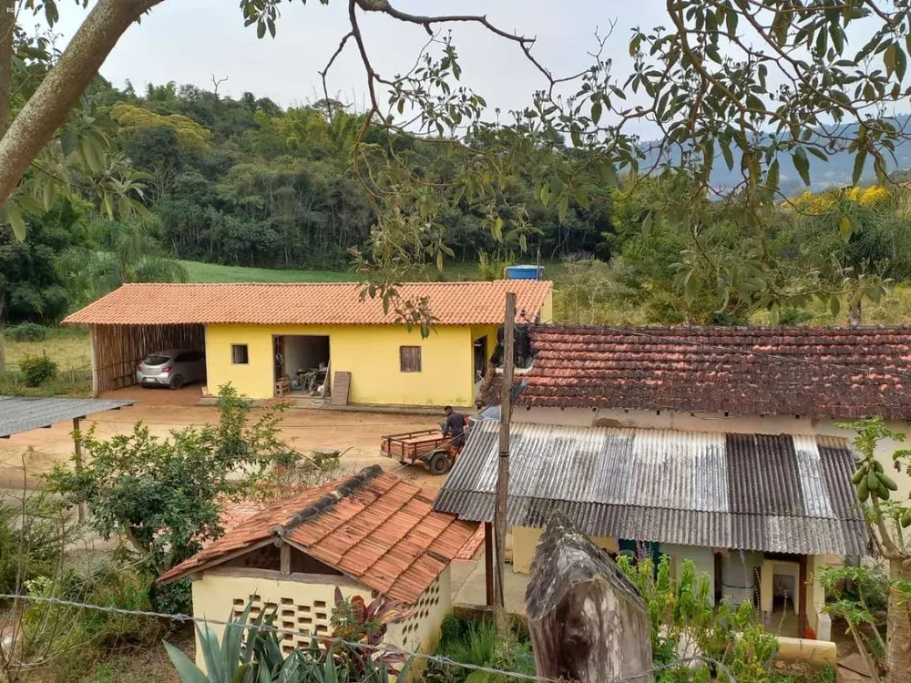 Sítio, 2 quartos, 73 hectares - Foto 1