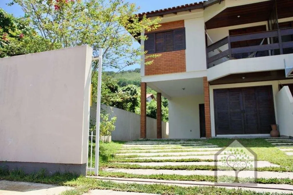 Casa, 3 quartos, 147 m² - Foto 1