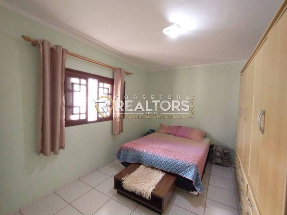 Casa à venda com 3 quartos, 230m² - Foto 5