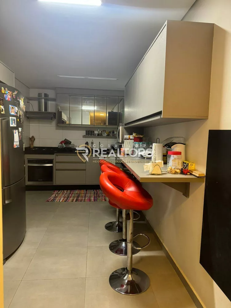 Apartamento à venda com 3 quartos, 112m² - Foto 3