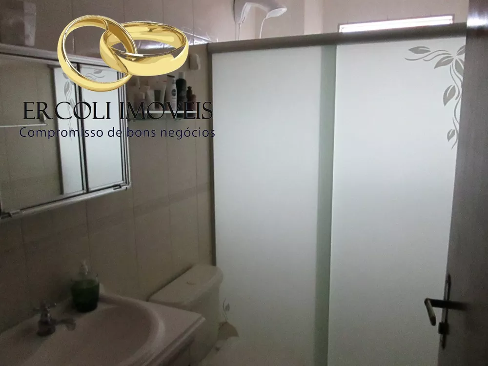 Apartamento à venda com 2 quartos, 62m² - Foto 2