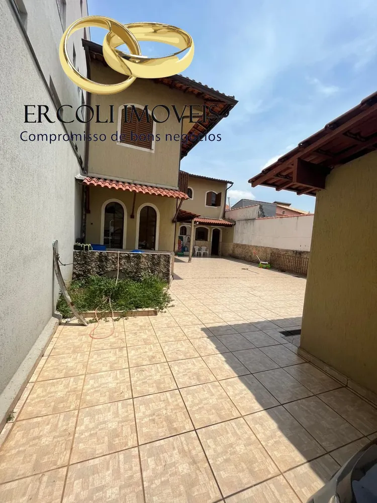 Casa, 3 quartos, 250 m² - Foto 6