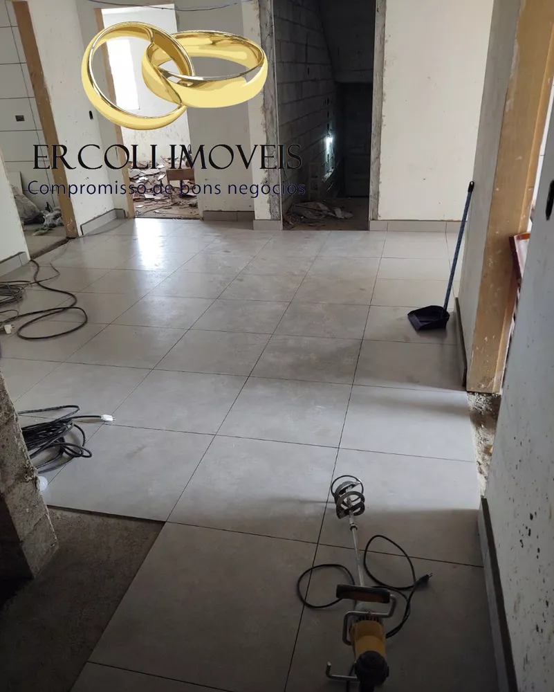 Apartamento à venda com 2 quartos, 32m² - Foto 4