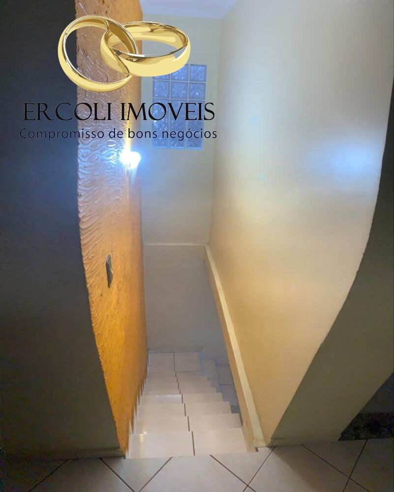 Casa, 3 quartos, 230 m² - Foto 1
