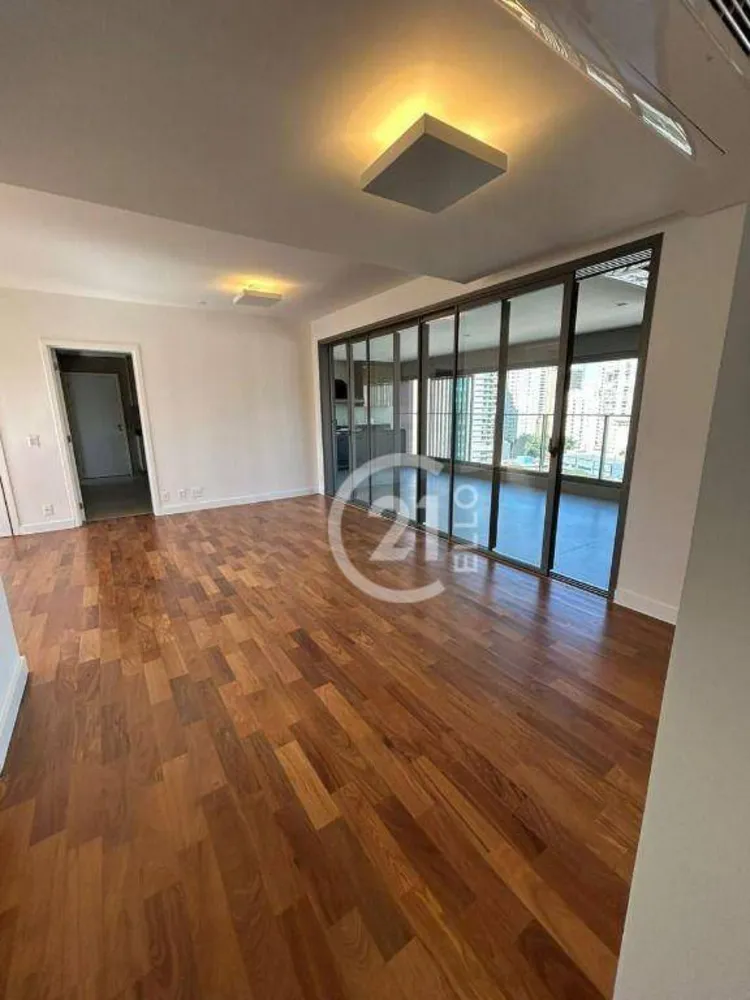Apartamento, 3 quartos, 160 m² - Foto 10