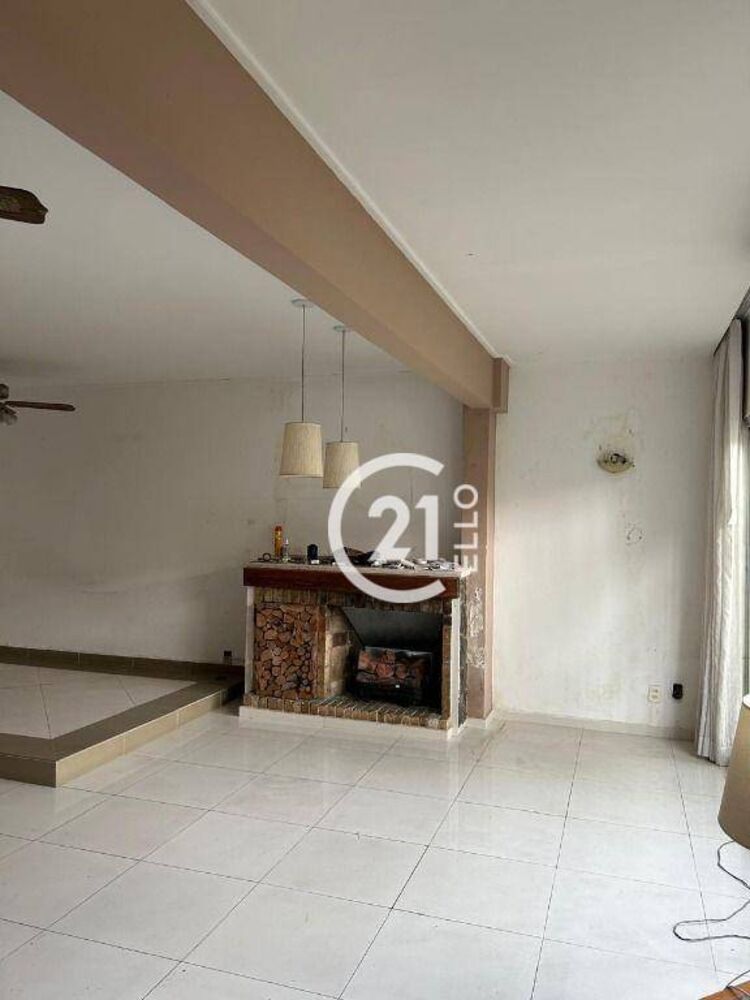 Casa, 3 quartos, 201 m² - Foto 4