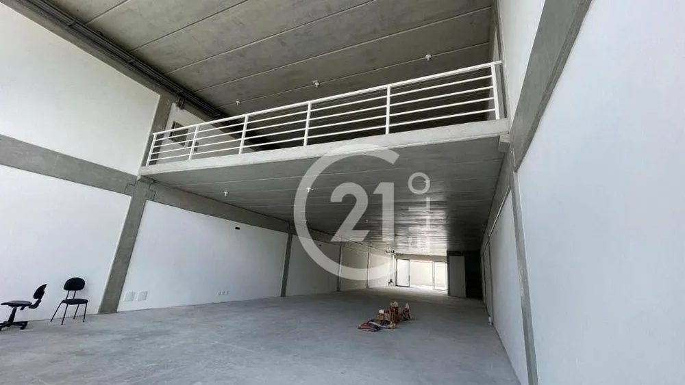 Loja-Salão, 750 m² - Foto 1