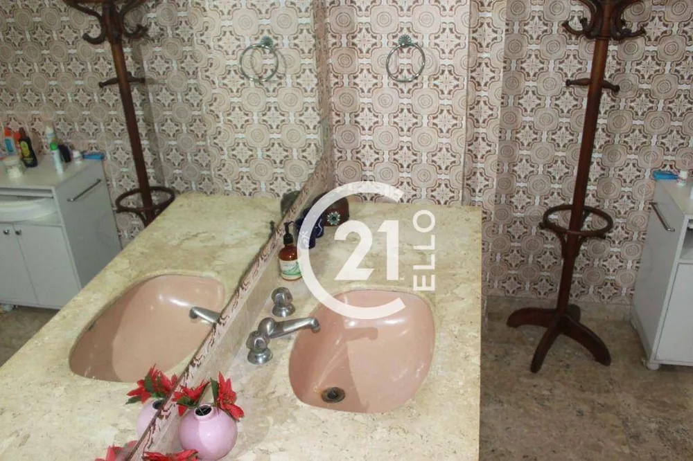 Apartamento, 3 quartos, 240 m² - Foto 2