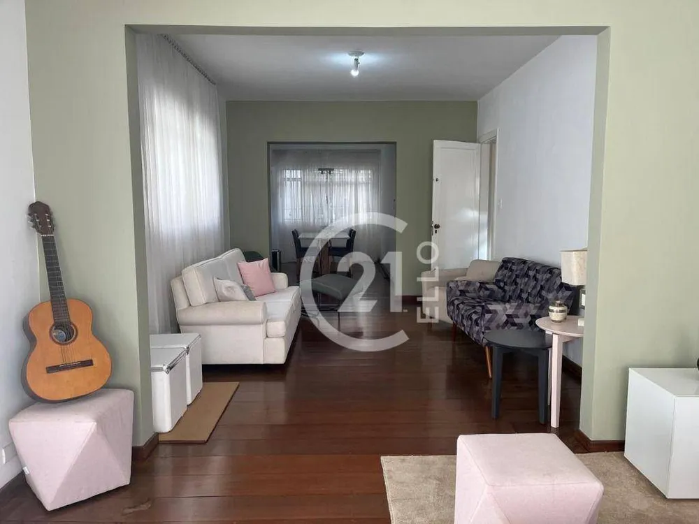 Casa, 4 quartos, 350 m² - Foto 1